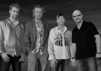 Wishbone ash "Elegant stealth live Tour 2012 "